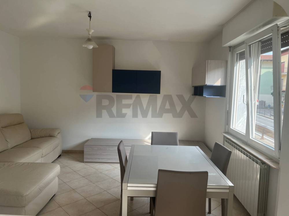 casa indipendente in vendita ad Adrara San Martino