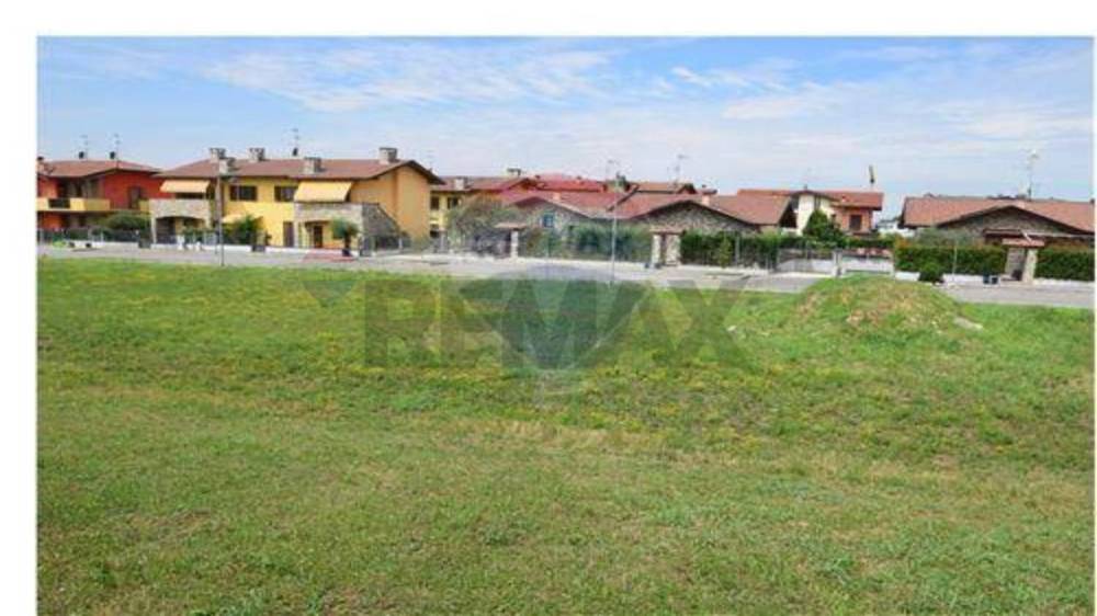 villa in vendita ad Adrara San Martino
