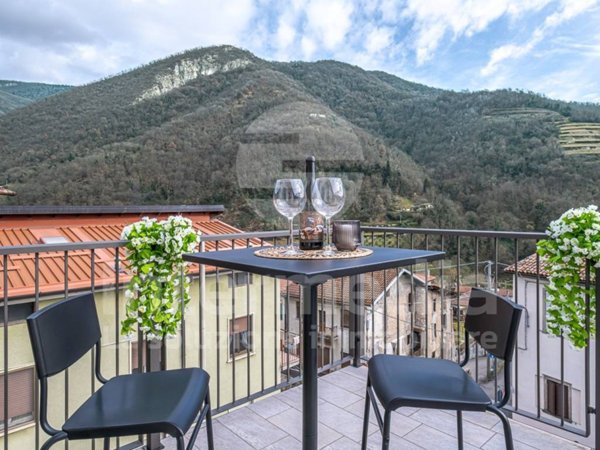 appartamento in vendita ad Adrara San Martino