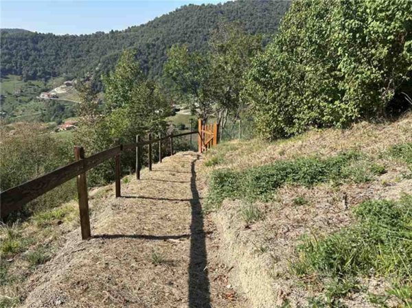 terreno in vendita ad Adrara San Martino