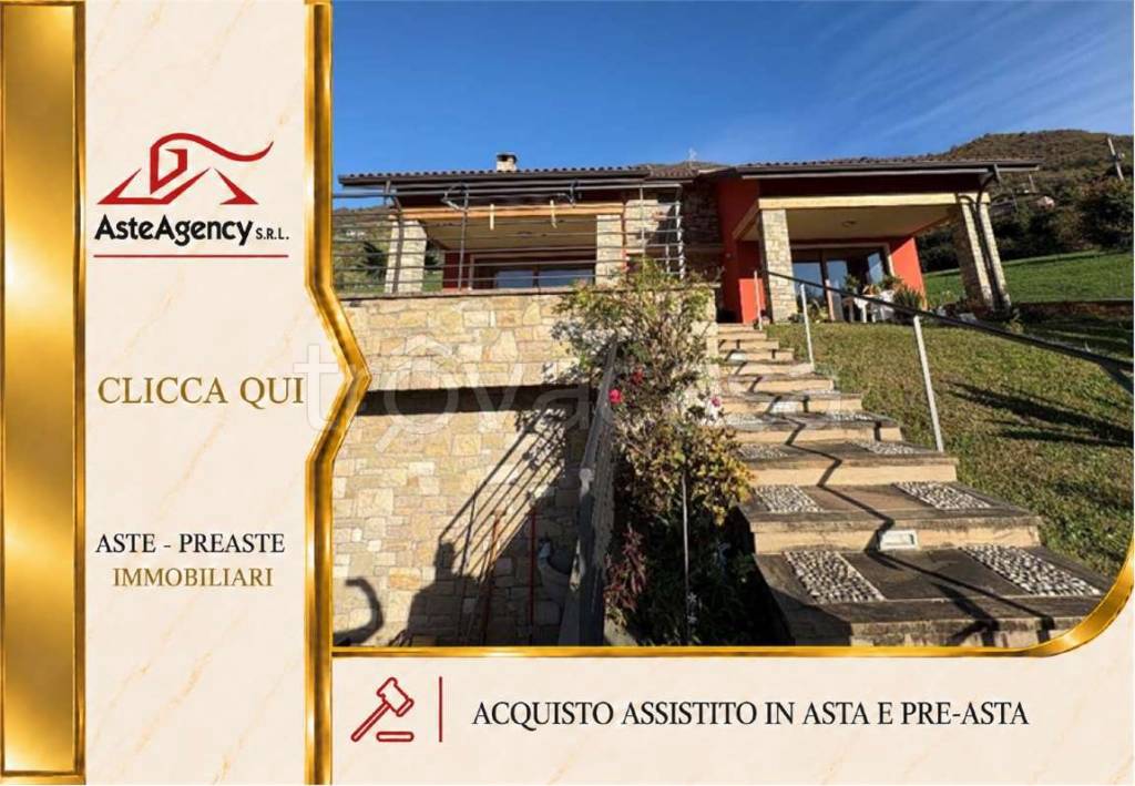 casa indipendente in vendita ad Adrara San Martino