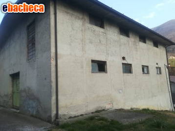 appartamento in vendita ad Adrara San Rocco
