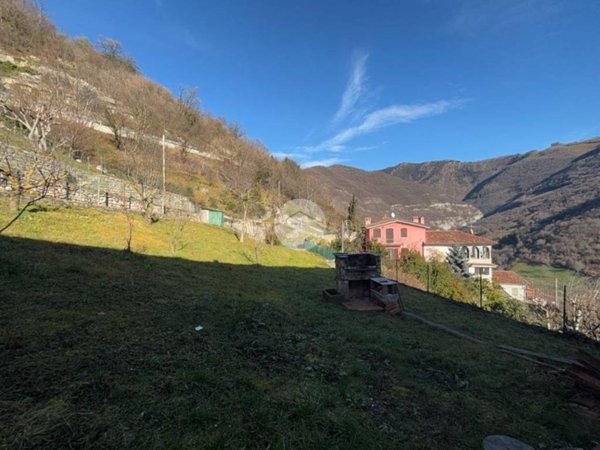 appartamento in vendita ad Adrara San Rocco