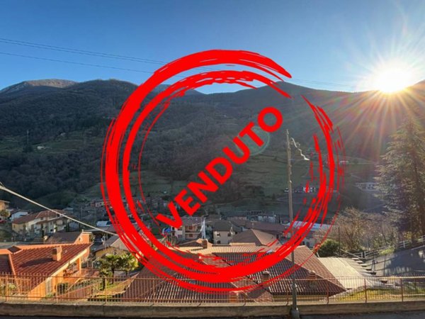 appartamento in vendita ad Adrara San Rocco