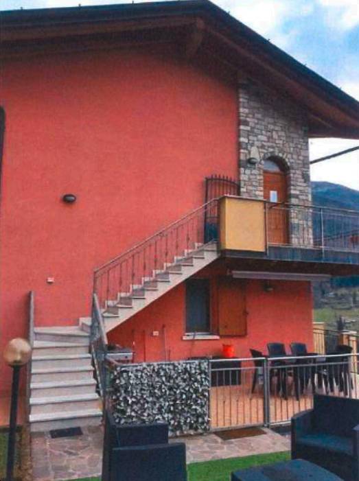 appartamento in vendita ad Adrara San Rocco