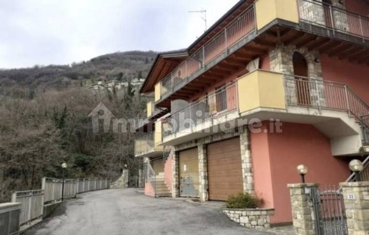 appartamento in vendita ad Adrara San Rocco
