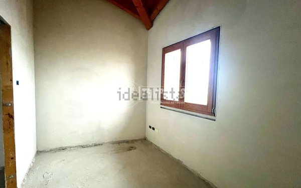 casa semindipendente in vendita ad Adrara San Rocco