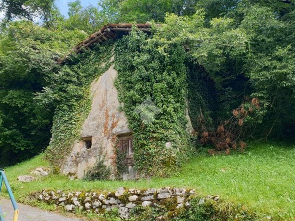 monolocale in vendita ad Adrara San Rocco