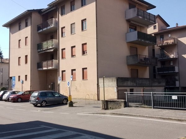 appartamento in vendita ad Albano Sant'Alessandro