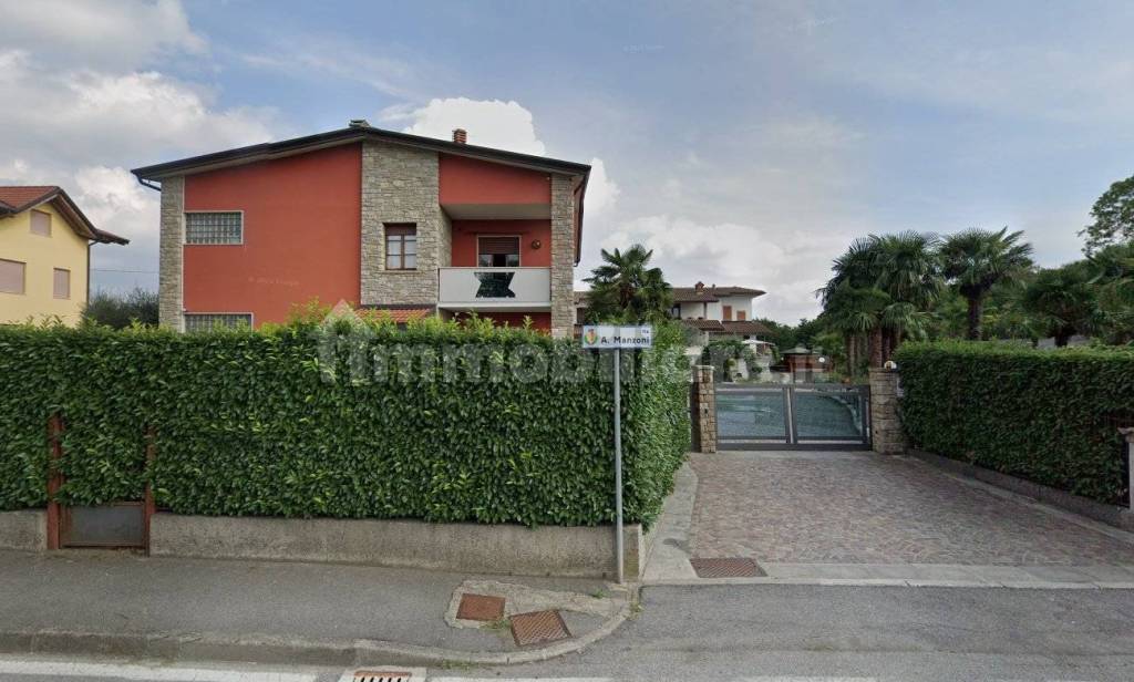 appartamento in vendita ad Albano Sant'Alessandro