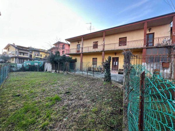 casa indipendente in vendita ad Albano Sant'Alessandro