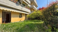 appartamento in vendita ad Albano Sant'Alessandro