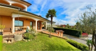 casa indipendente in vendita ad Albano Sant'Alessandro