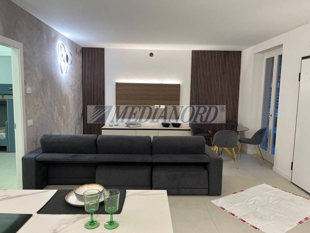 appartamento in vendita ad Albano Sant'Alessandro