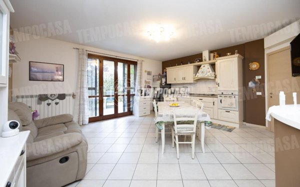 appartamento in vendita ad Albano Sant'Alessandro