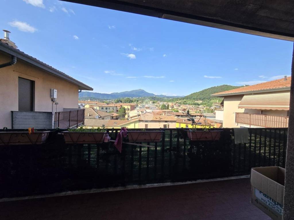 appartamento in vendita ad Albano Sant'Alessandro