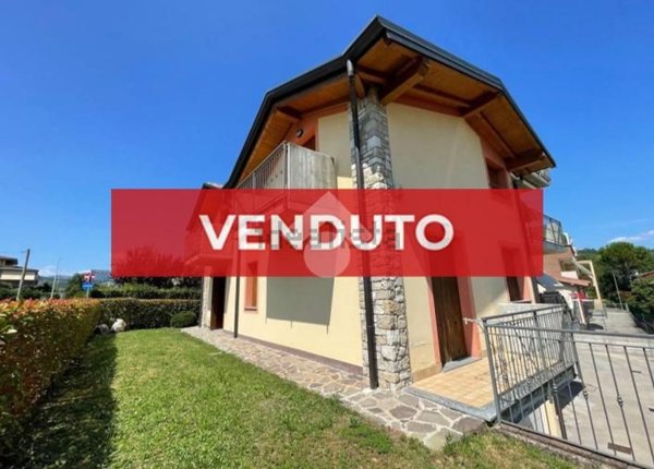 appartamento in vendita ad Albano Sant'Alessandro