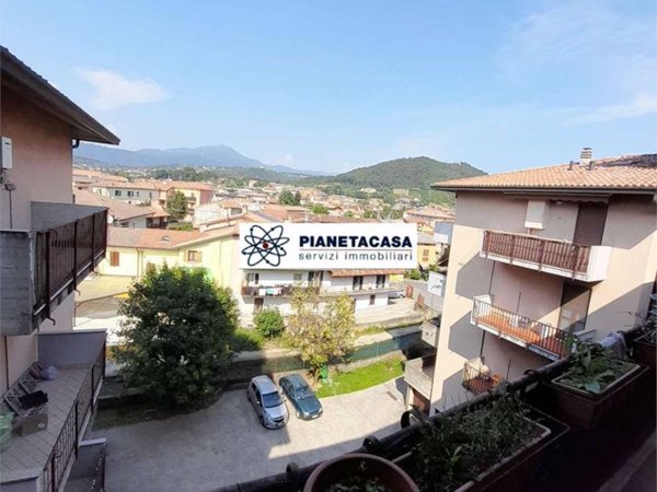appartamento in vendita ad Albano Sant'Alessandro
