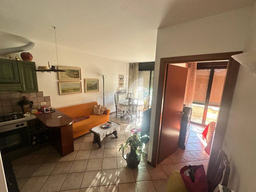 appartamento in vendita ad Albano Sant'Alessandro