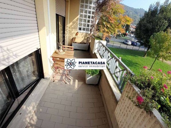appartamento in vendita ad Albano Sant'Alessandro