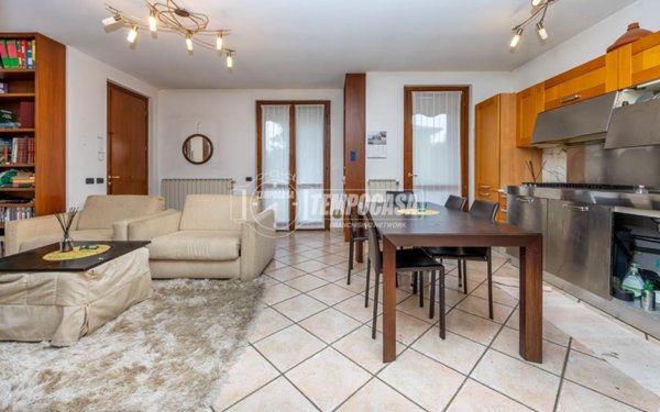 appartamento in vendita ad Albano Sant'Alessandro