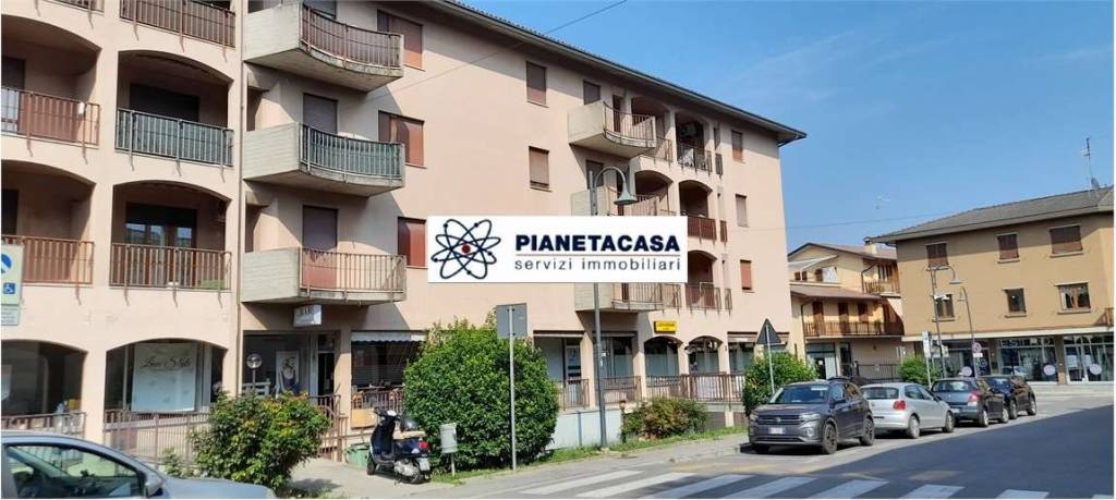 appartamento in vendita ad Albano Sant'Alessandro