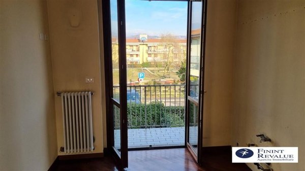 ufficio in vendita ad Albano Sant'Alessandro