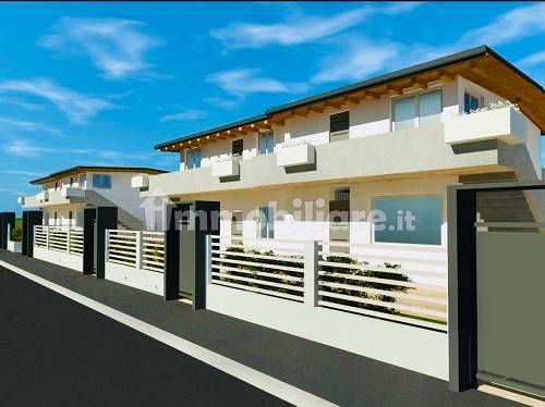 appartamento in vendita ad Albano Sant'Alessandro