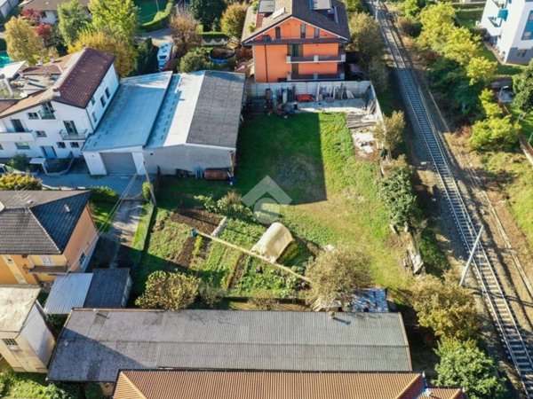 terreno edificabile in vendita ad Albano Sant'Alessandro