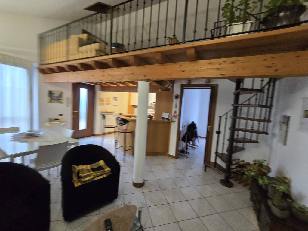 appartamento in vendita ad Albano Sant'Alessandro