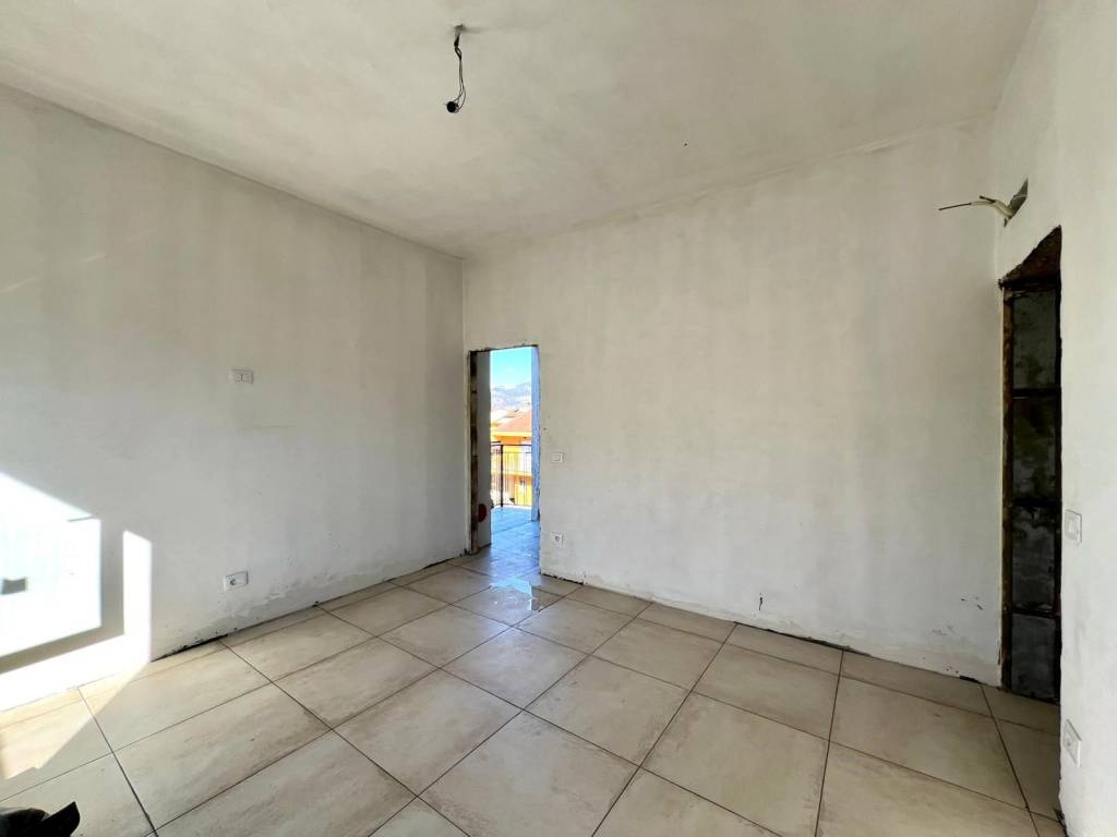 appartamento in vendita ad Albano Sant'Alessandro