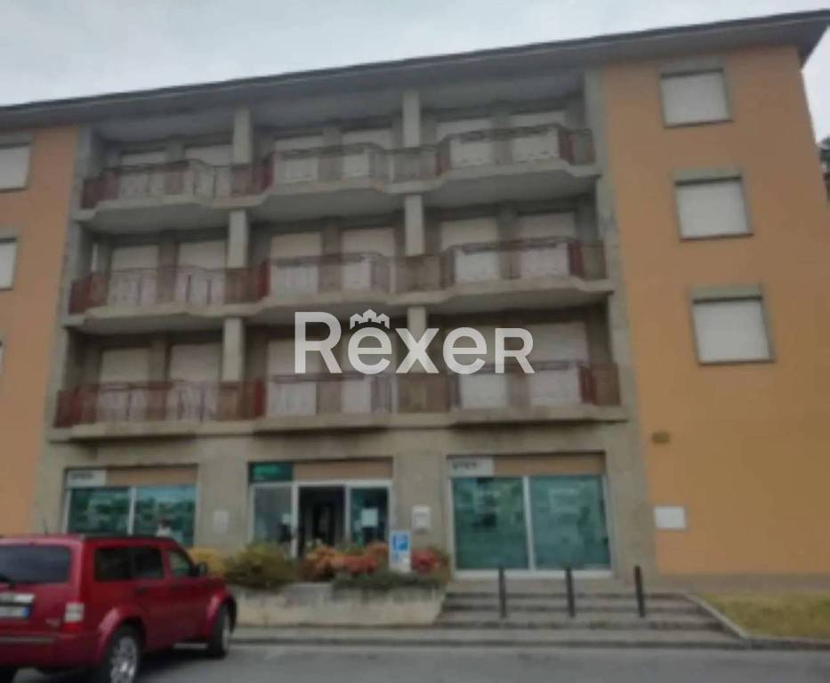 appartamento in vendita ad Albano Sant'Alessandro