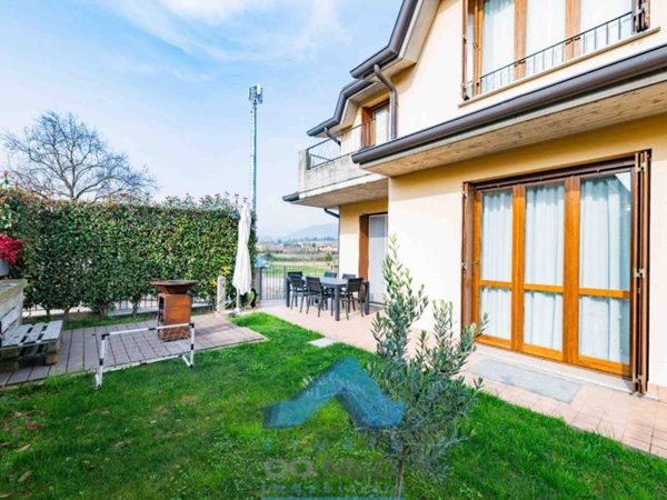 appartamento in vendita ad Albano Sant'Alessandro