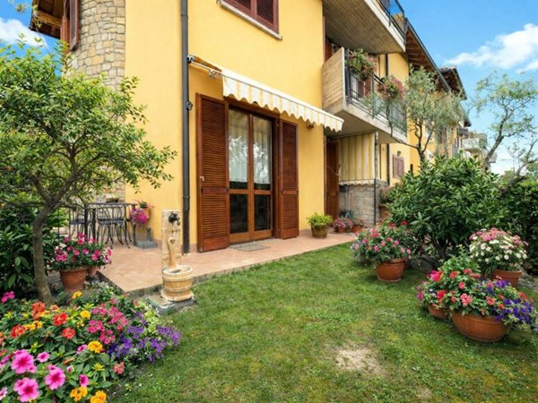 appartamento in vendita ad Albano Sant'Alessandro