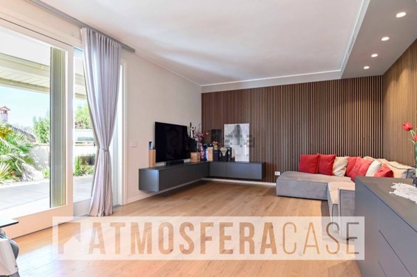 appartamento in vendita ad Albano Sant'Alessandro