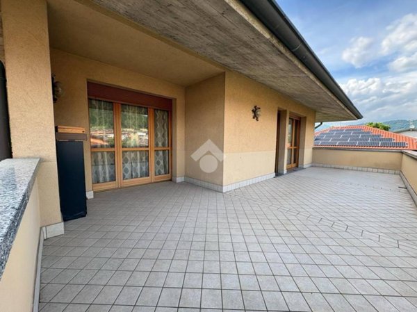 appartamento in vendita ad Albano Sant'Alessandro