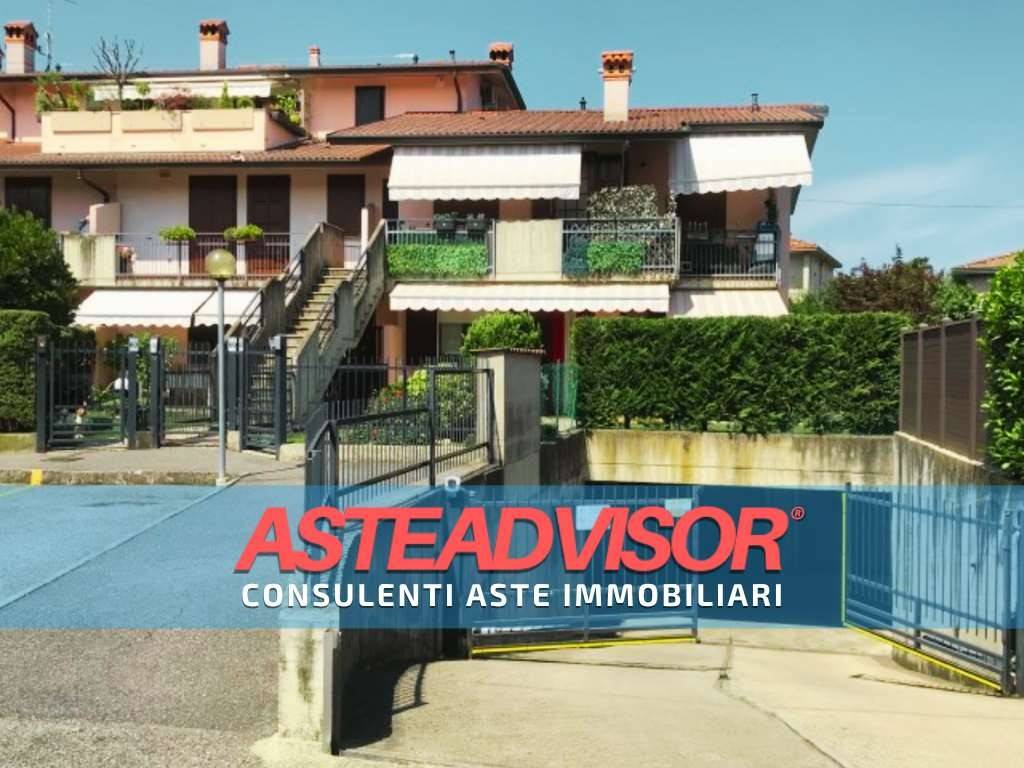 appartamento in vendita ad Albano Sant'Alessandro