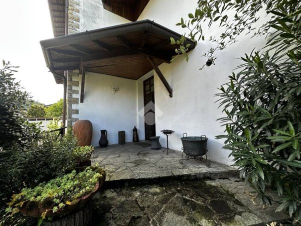 appartamento in vendita ad Albano Sant'Alessandro
