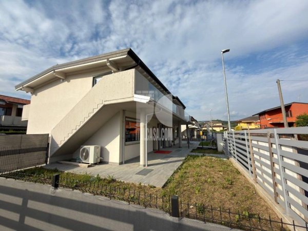 appartamento in vendita ad Albano Sant'Alessandro