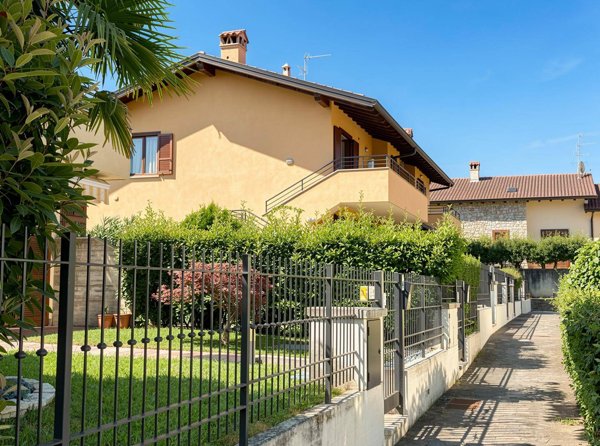 appartamento in vendita ad Albano Sant'Alessandro