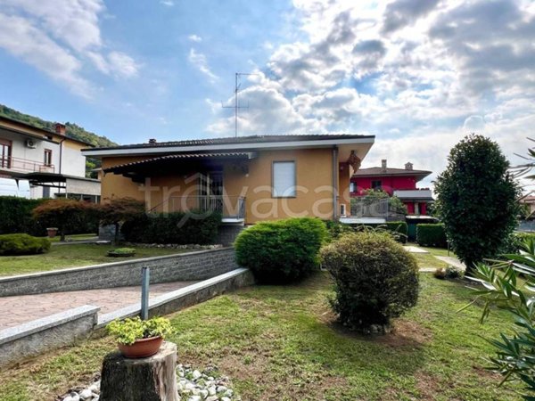 casa indipendente in vendita ad Albano Sant'Alessandro