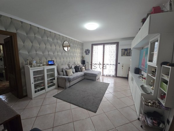 appartamento in vendita ad Albano Sant'Alessandro