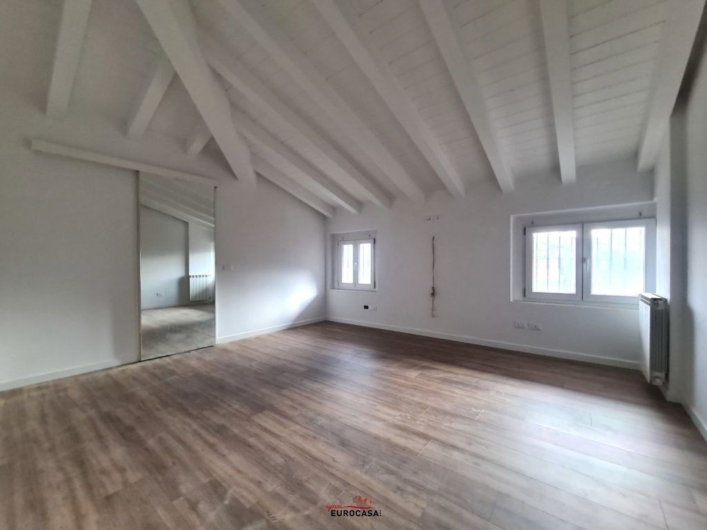 appartamento in vendita ad Albino