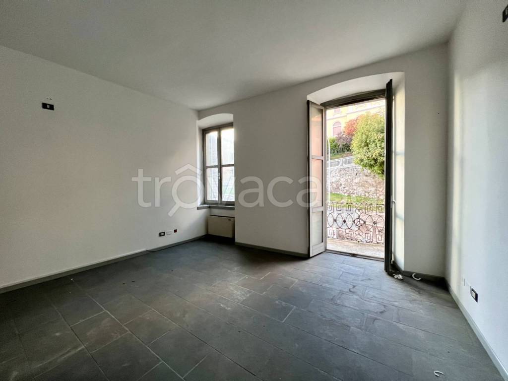 appartamento in vendita ad Albino