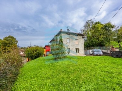 casa indipendente in vendita ad Albino