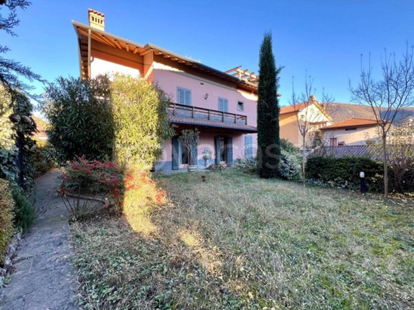 appartamento in vendita ad Albino