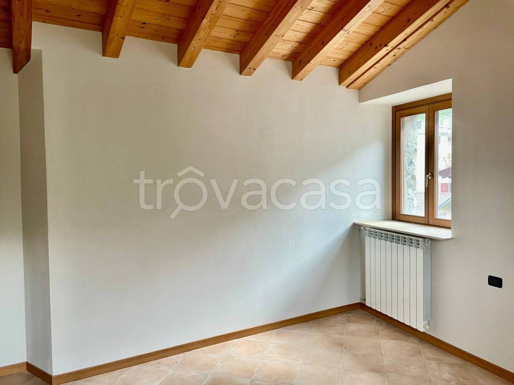 appartamento in vendita ad Albino