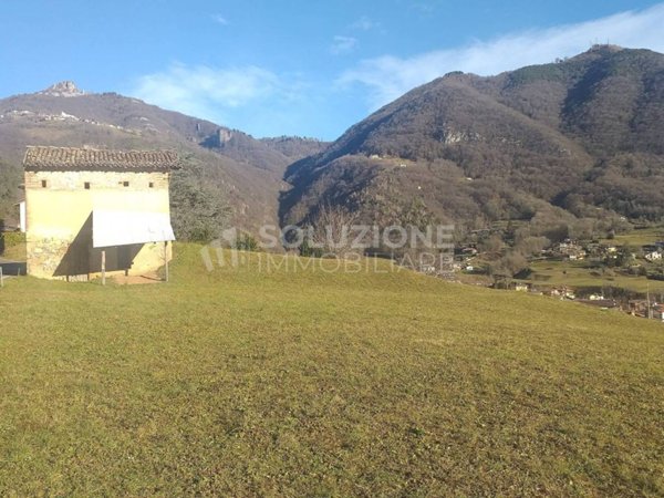 casa indipendente in vendita ad Albino