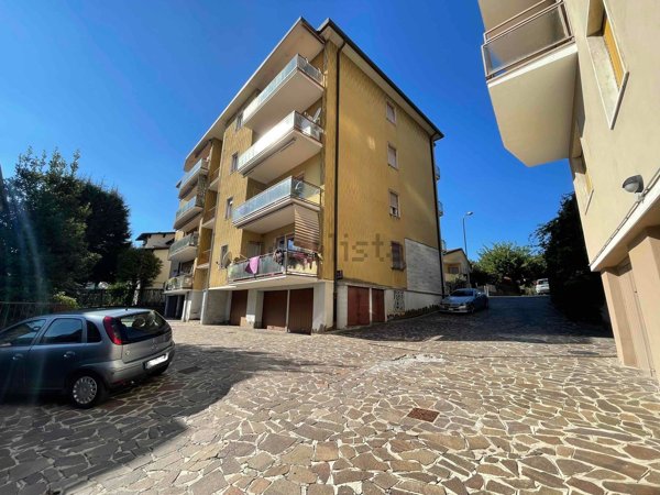appartamento in vendita ad Albino