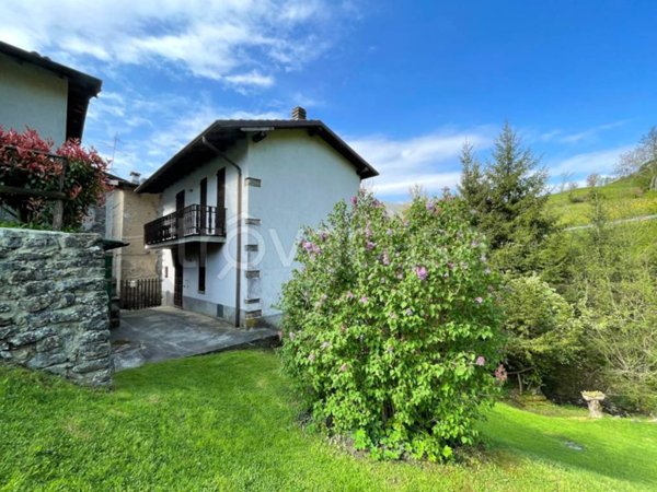 casa indipendente in vendita ad Albino